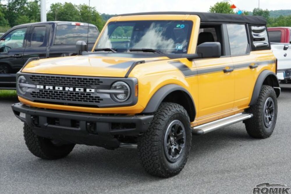 Romik® 6" RB2 Series Polished Running Boards For 2021-2024 Ford Bronco 22388418