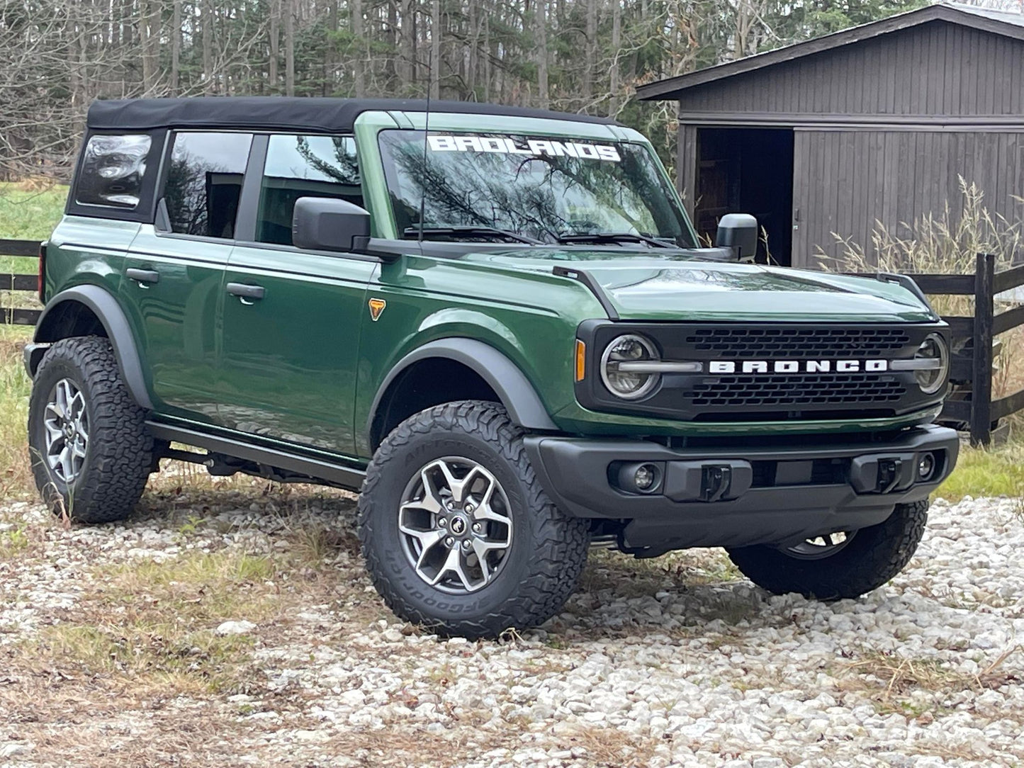 2021-2024 Ford Bronco Lettering & Horse Windshield Decal