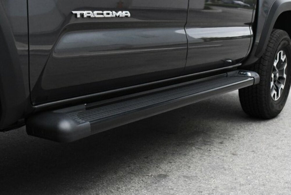 Westin 5.5" SG6 Cab Length Black LED Running Boards with Black Trim For 2021-2023 Ford Bronco 4-Door 27-65725