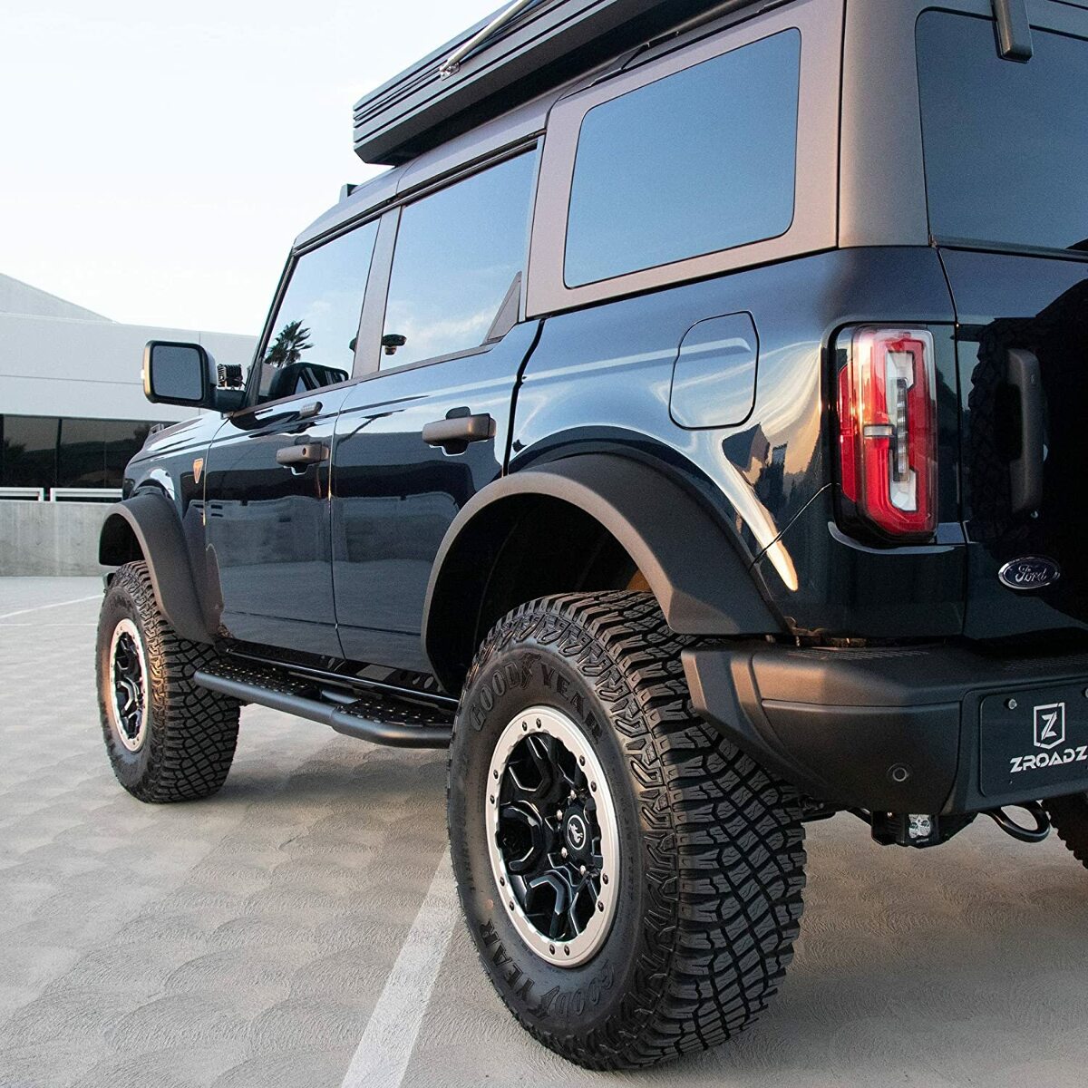 ZROADZ 4 Door Rock Slider Side Step For 2021-2024 Ford Bronco Z745401