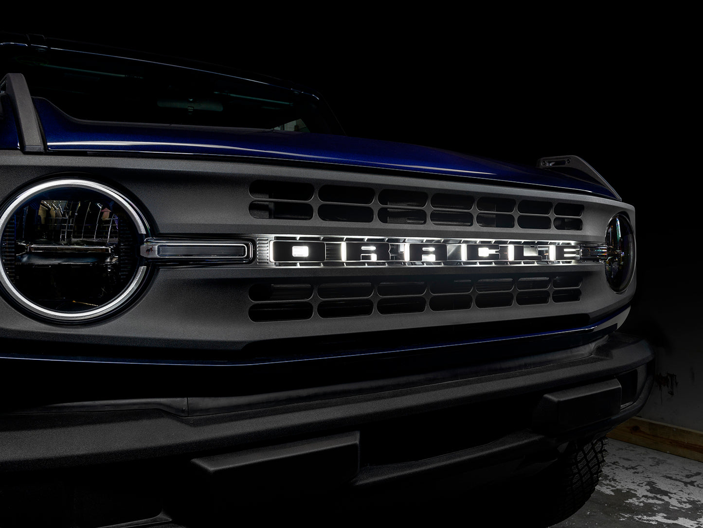 ORACLE Lighting 3140-B-001 Fits 2021-2023 Ford Bronco Universal Illuminated LED Letter Badges - Matte White Surface Finish - B