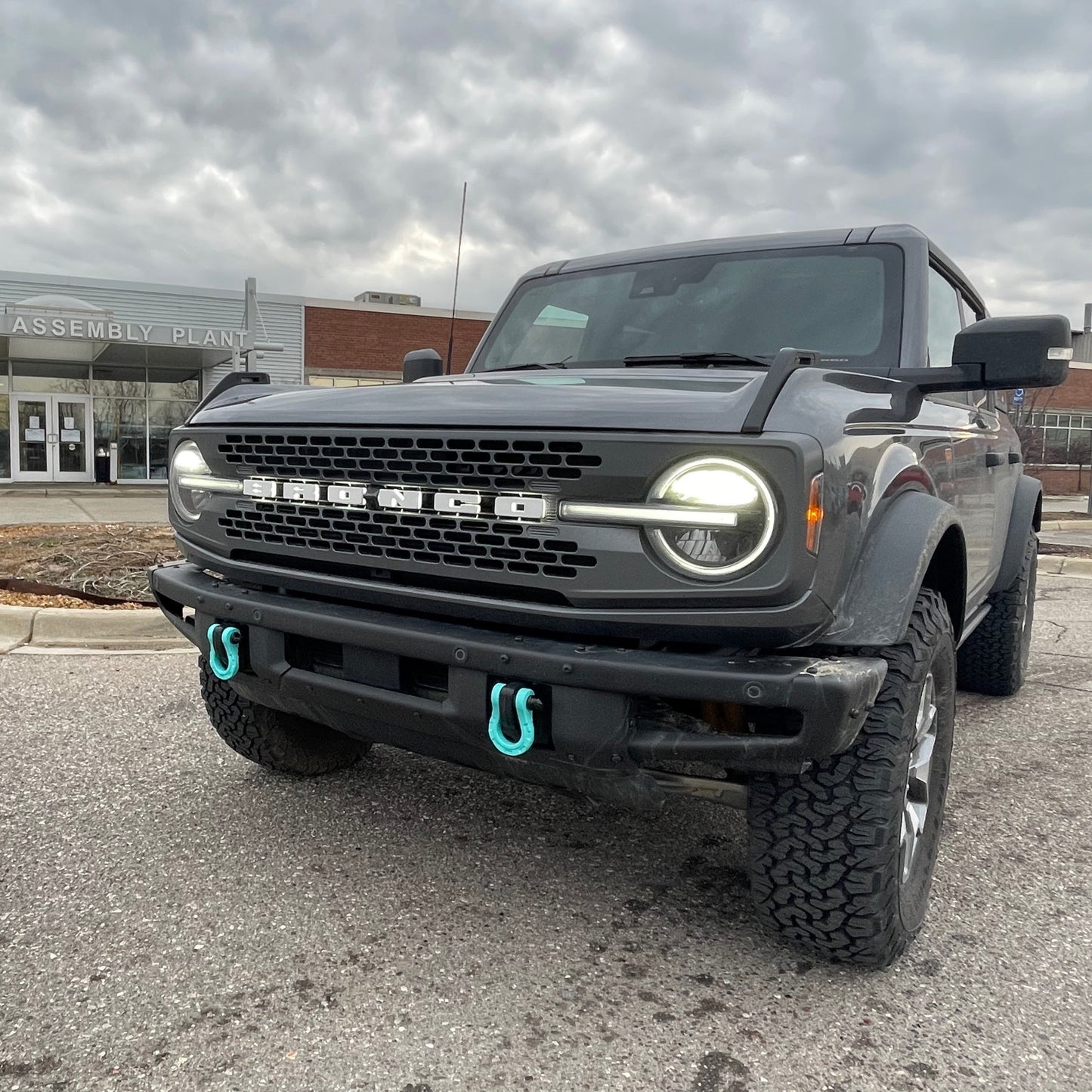 ORACLE Lighting 3140-J-001 Fits 2021-2023 Ford Bronco Universal Illuminated LED Letter Badges - Matte White Surface Finish - J