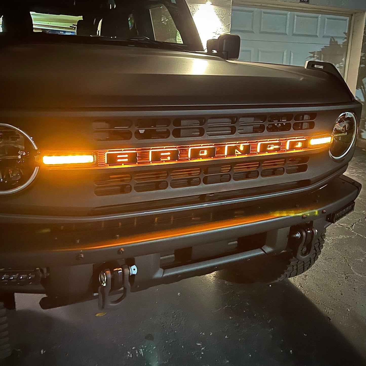 ORACLE Lighting 3141-O-005 Fits 2021-2023 Ford Bronco Universal Illuminated LED Letter Badges - Matte Black Surface Finish - O