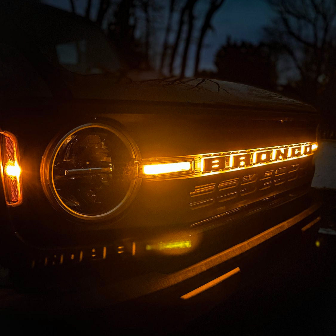 ORACLE Lighting 3141-P-005 Fits 2021-2023 Ford Bronco Universal Illuminated LED Letter Badges - Matte Black Surface Finish - P