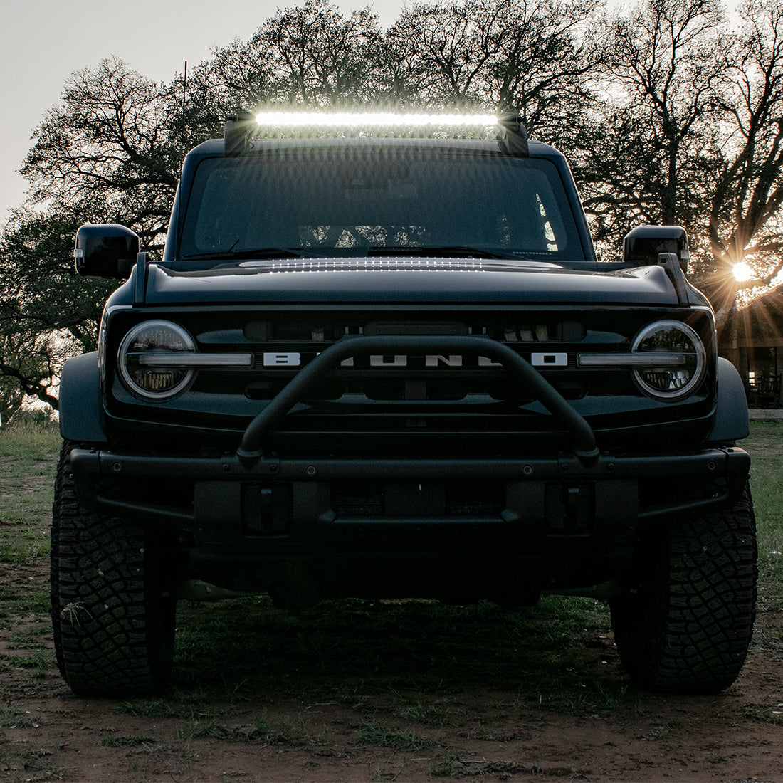 Rigid Industries 46726 2021-2023 Ford Bronco Roof Rack Light Kit with a SR Spot/Flood Combo Bar Included